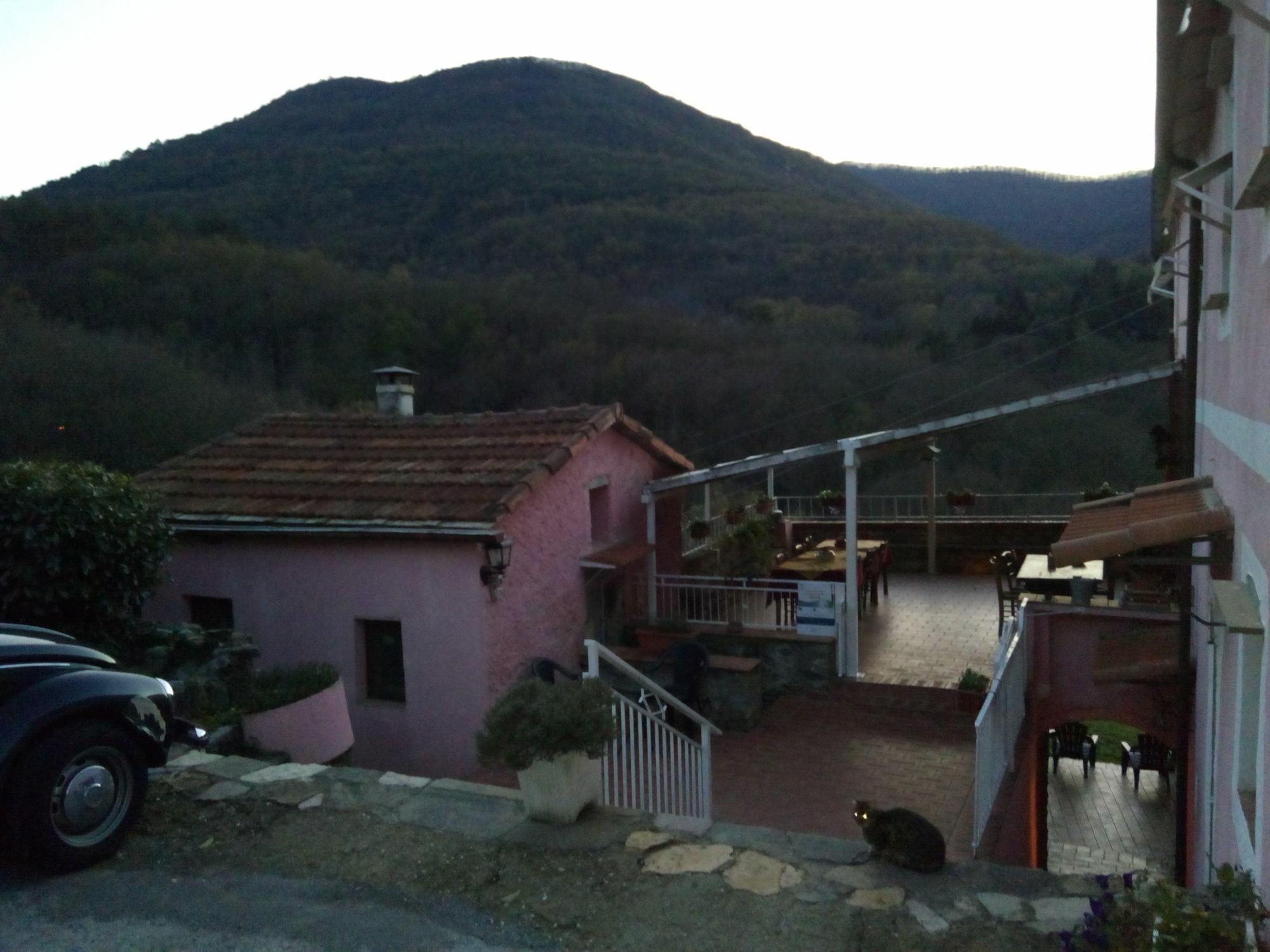 Agriturismo Locanda Del Papa Специя Экстерьер фото